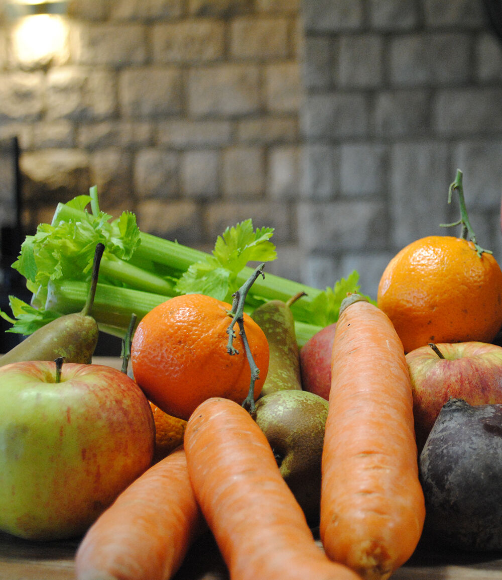 ingrédients smoothies jus pommes carottes céleri betteraves mandarines poires